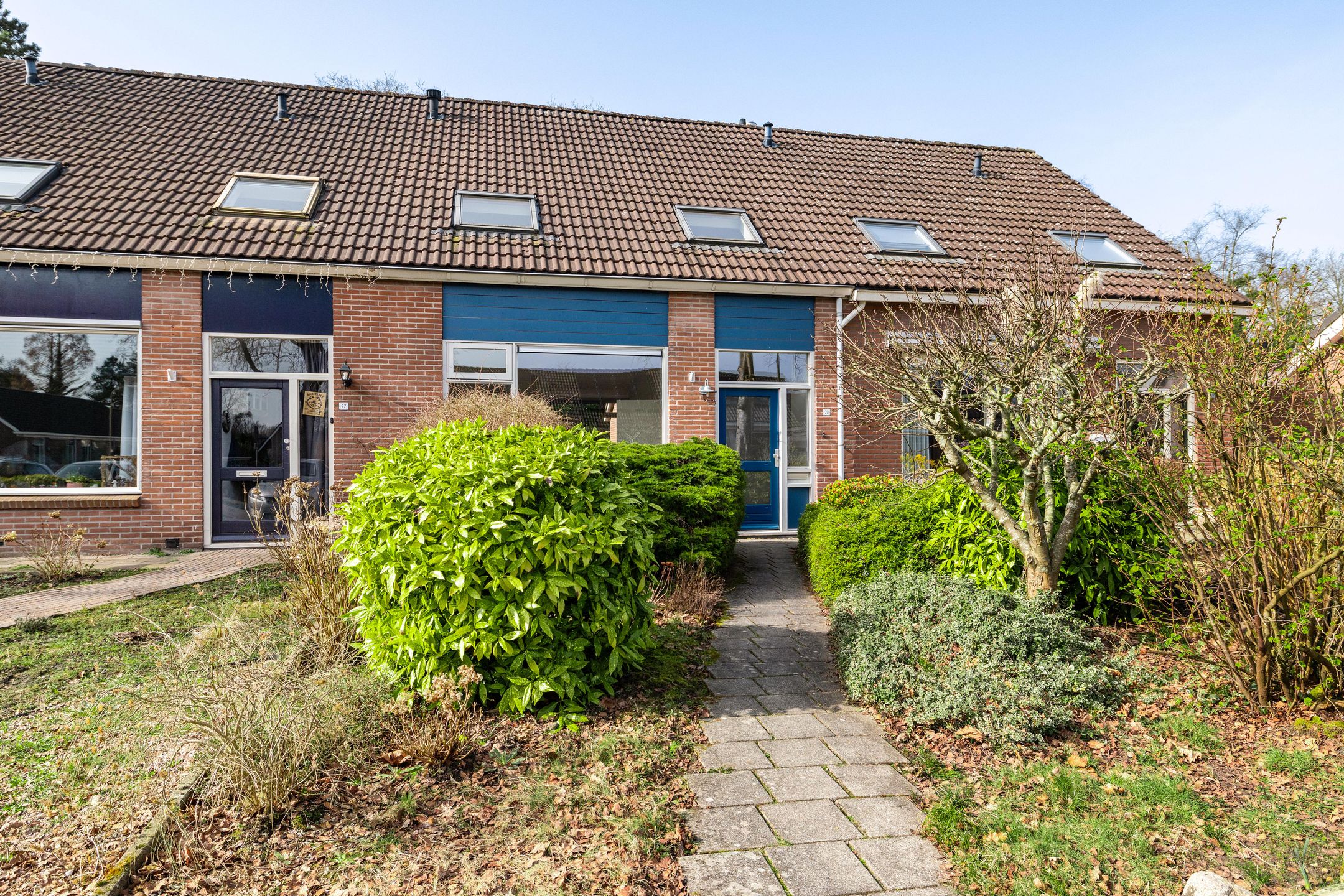 Foto van Dingspil 20, Vries