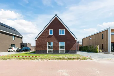 Foto van Van der Veldelaan 3, Veendam Woonhuis