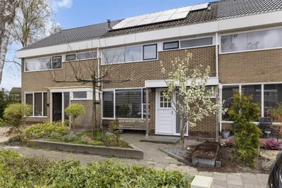 Foto van Spoetnikstraat 16, Oude Pekela
