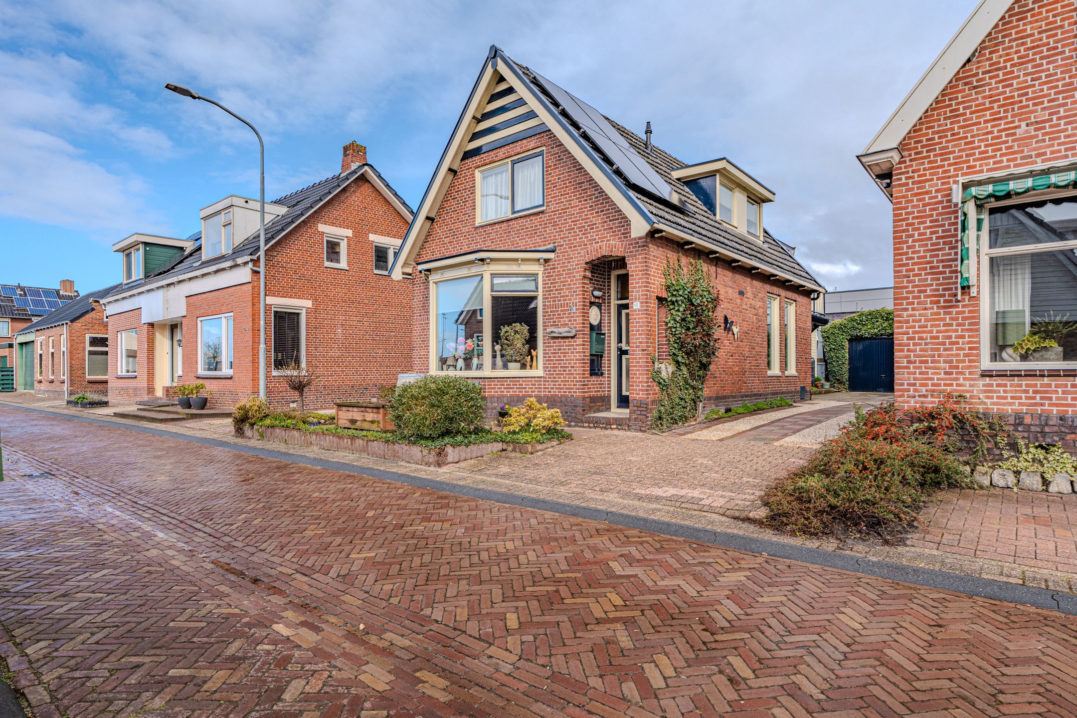 Foto van Dwarslaan 10, Scheemda