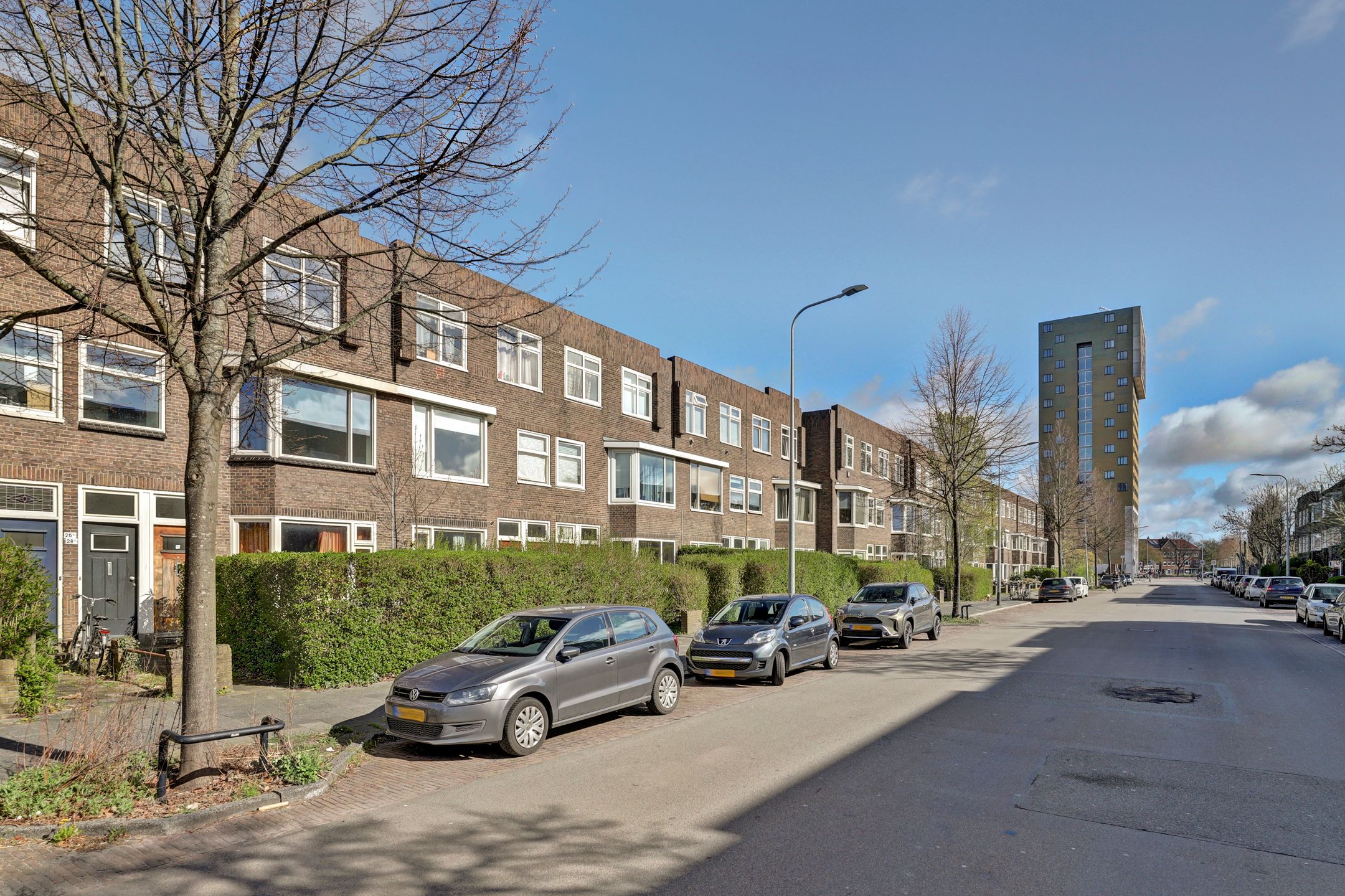 Foto van E. Thomassen à Thuessinklaan 28a, Groningen