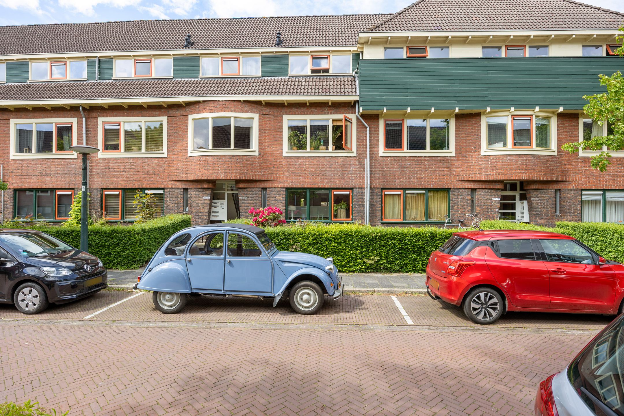 Foto van Hortensialaan 42, Groningen