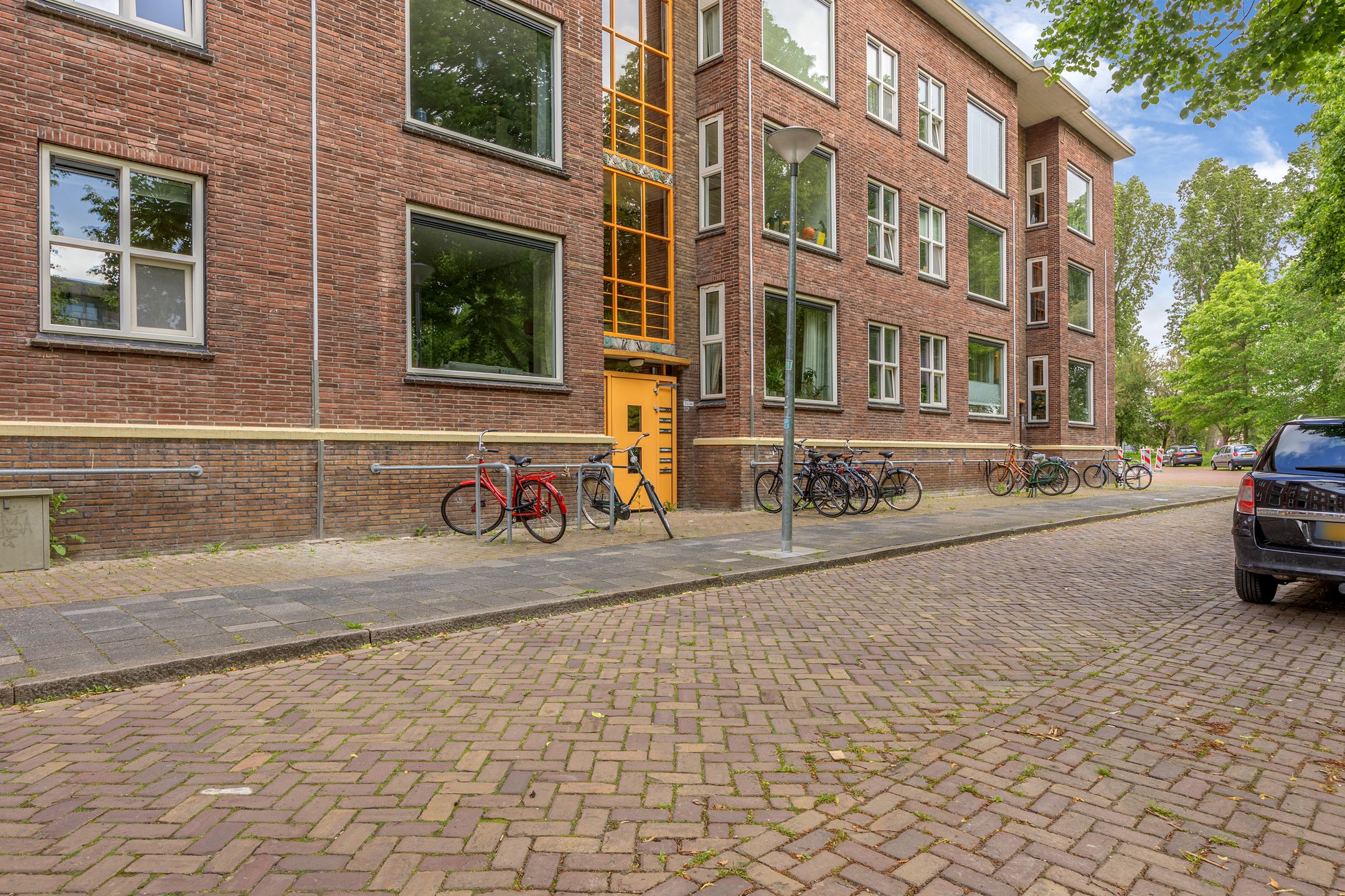 Foto van Paramaribostraat 76, Groningen