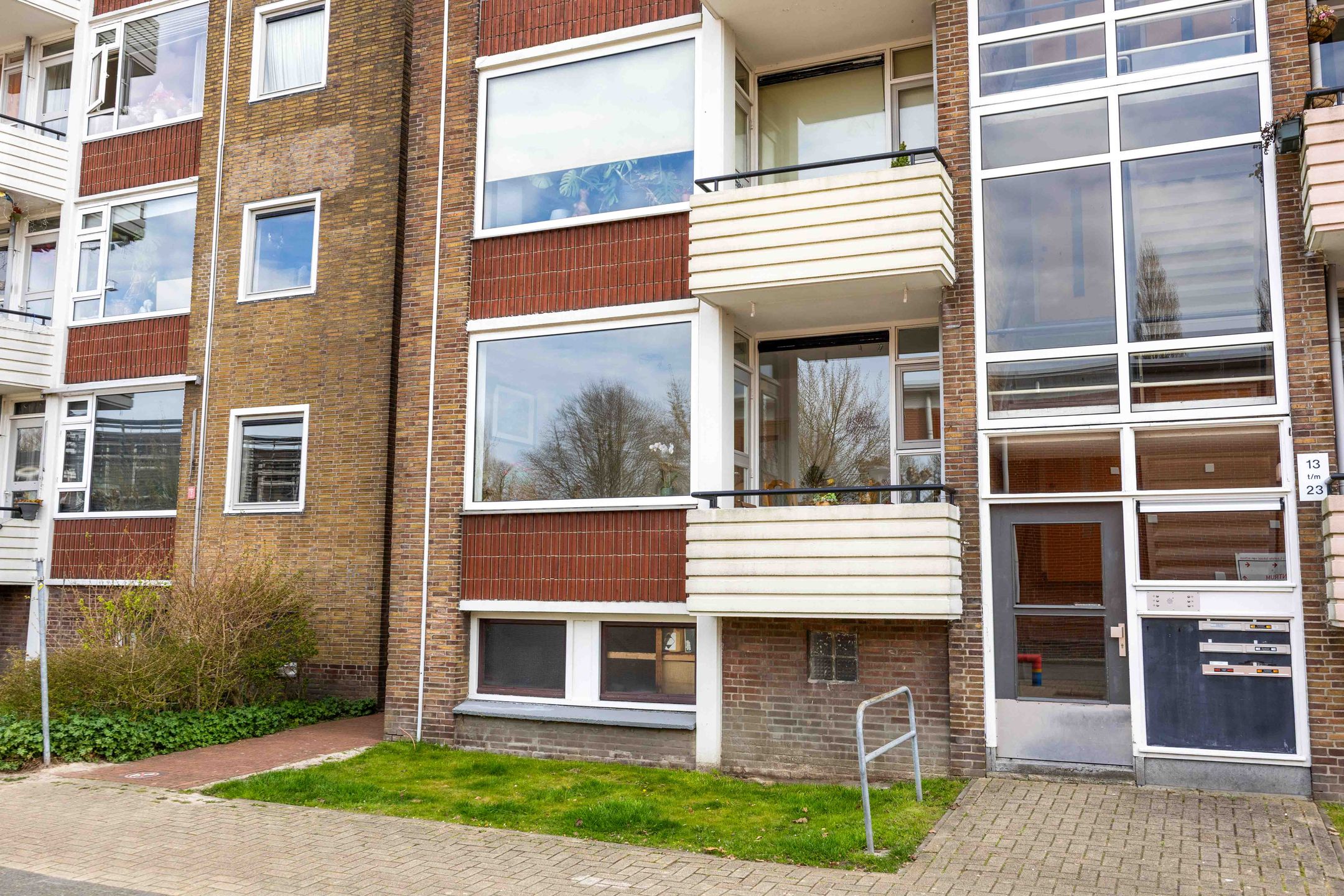 Foto van Adriaan van Ostadestraat 13, Groningen