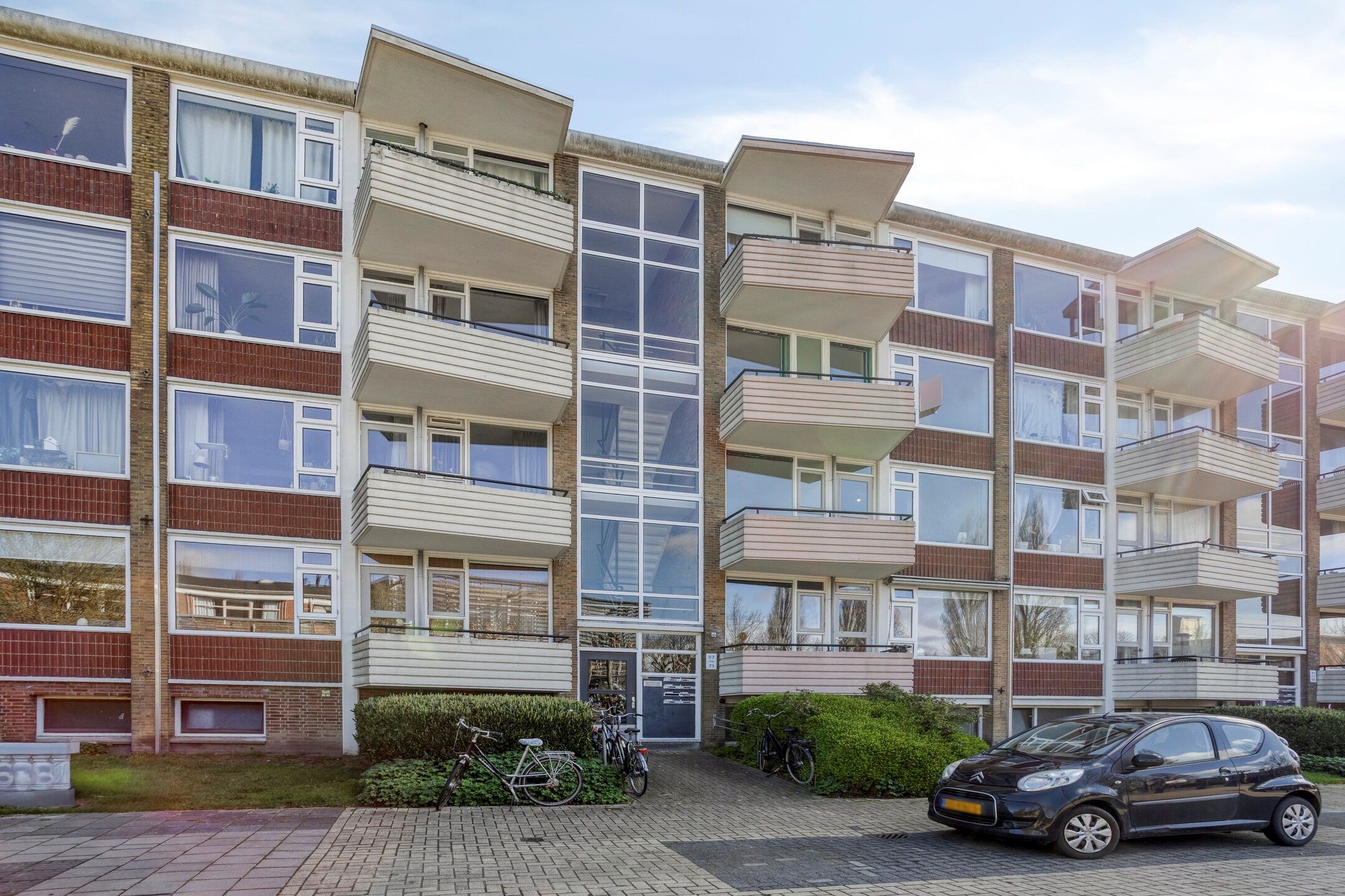Foto van Adriaan van Ostadestraat 65, Groningen