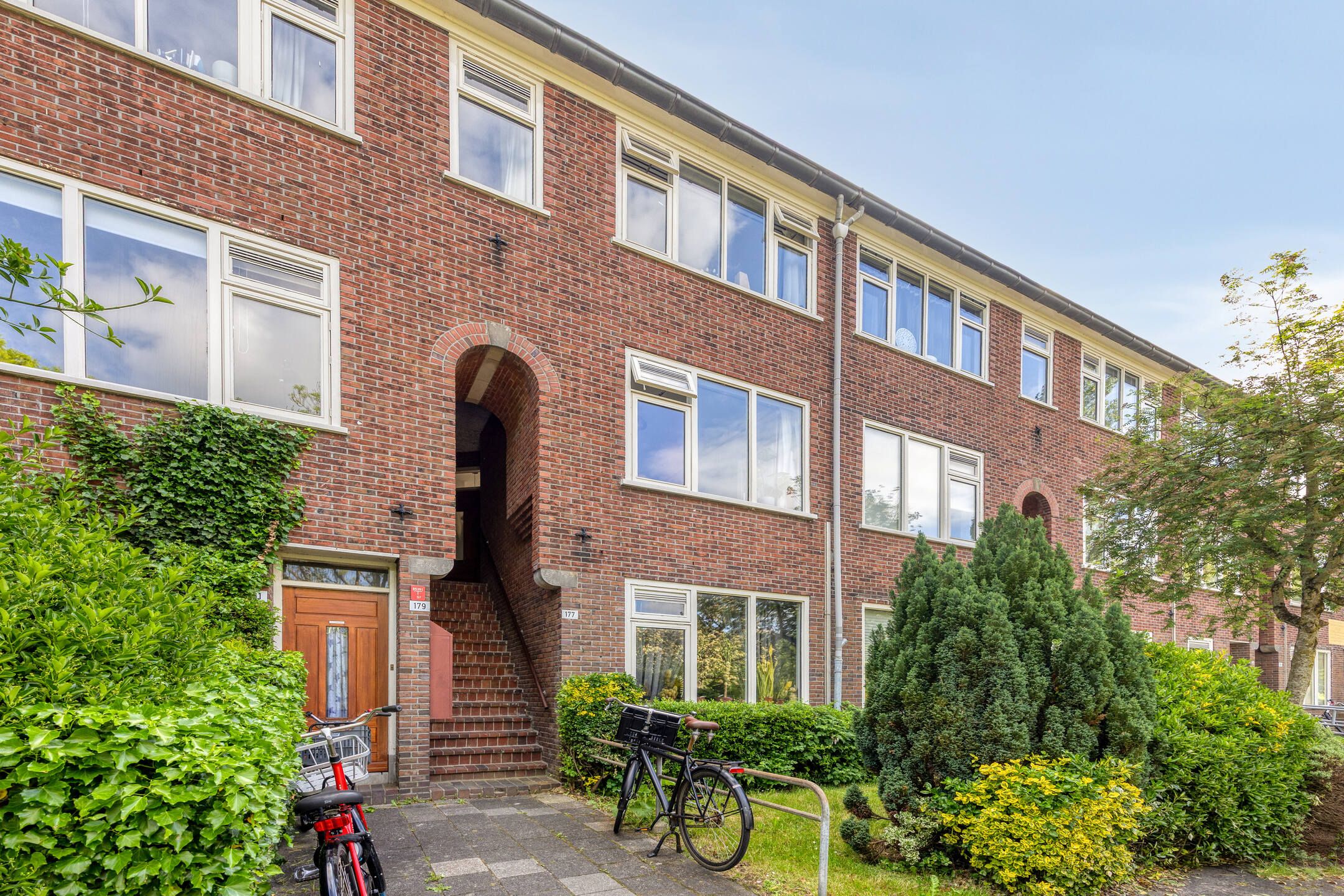 Foto van Adriaan van Ostadestraat 177, Groningen
