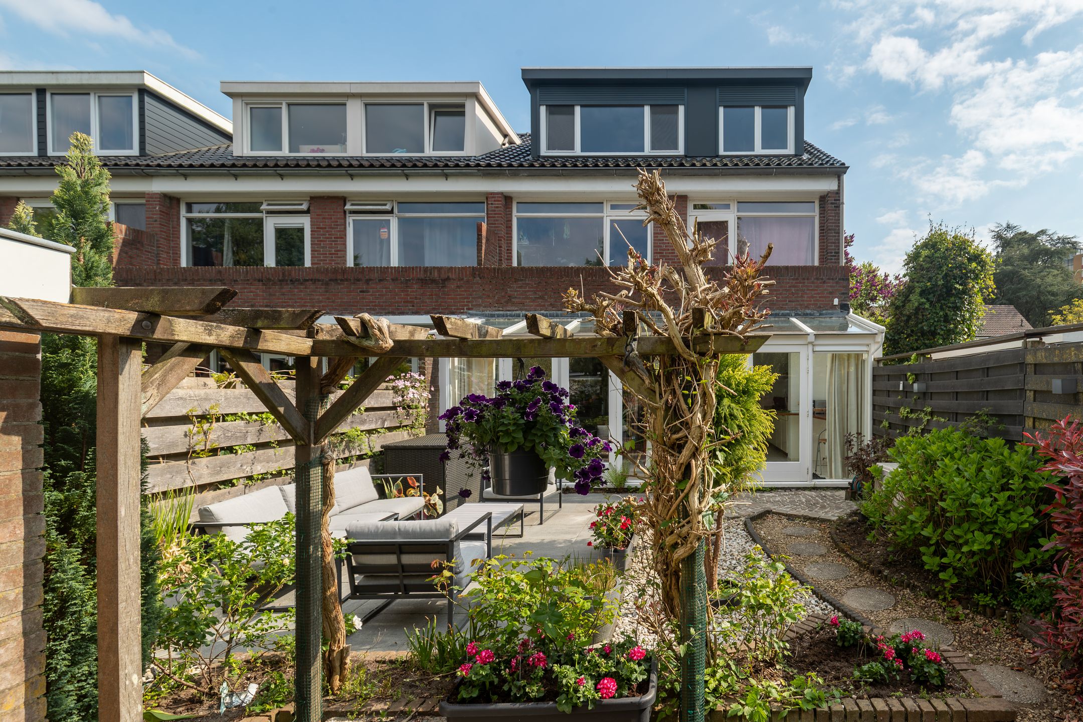 Foto van Cort van der Lindenlaan 2, Groningen