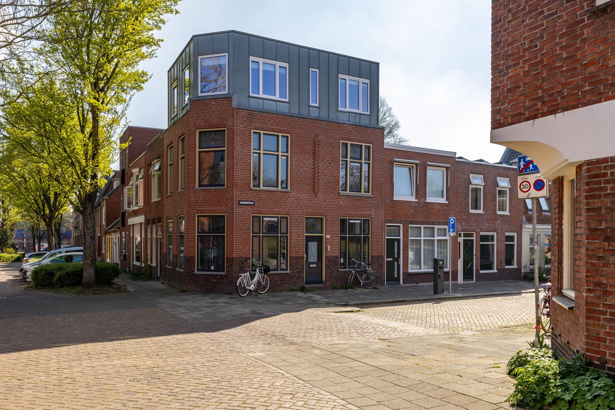 Foto van Middenstraat 2b, Groningen