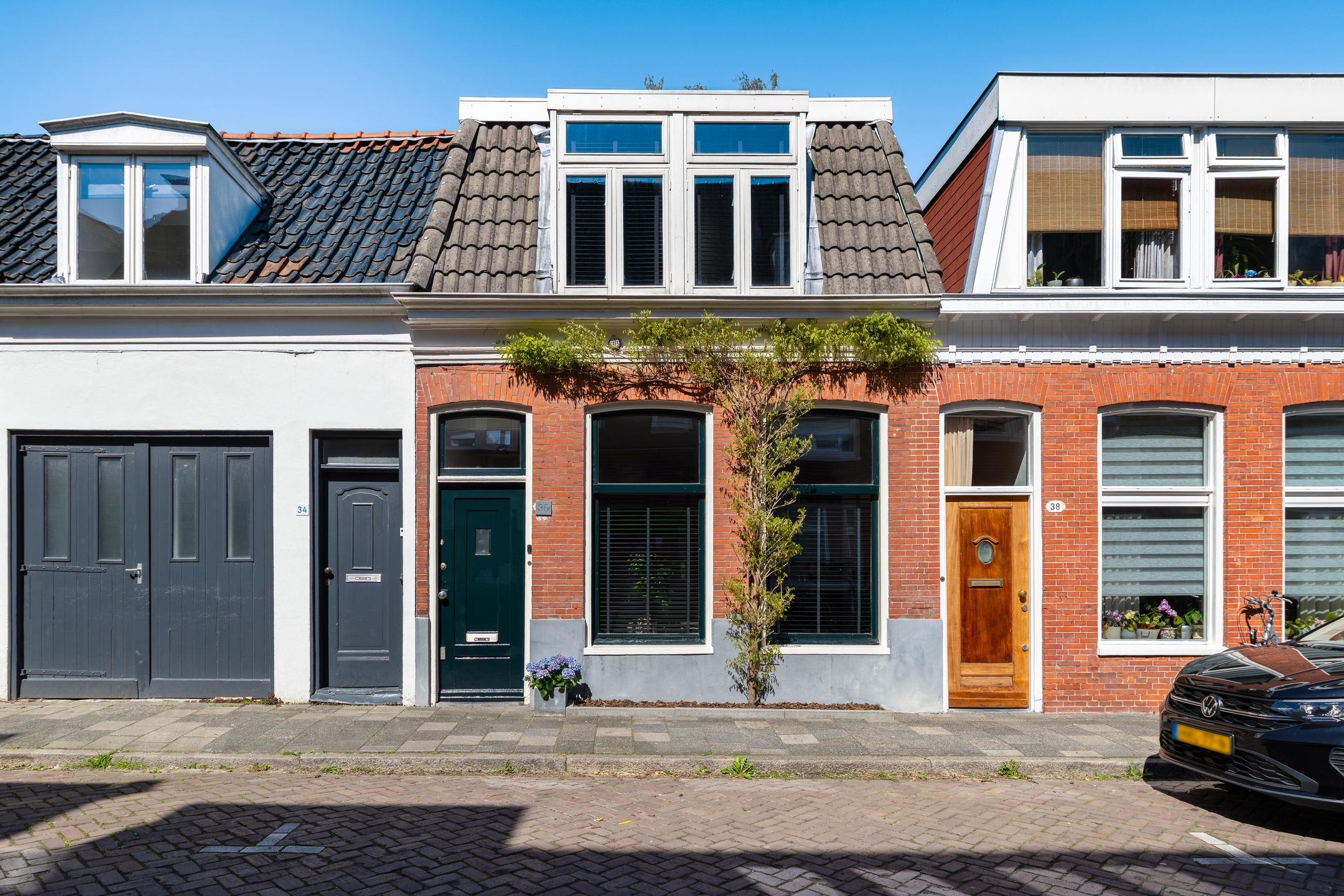 Foto van Warmoesstraat 36, Groningen