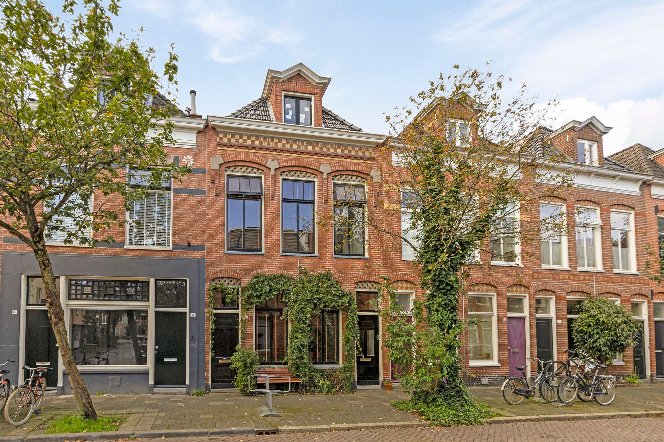 Foto van Van Sijsenstraat 27, Groningen