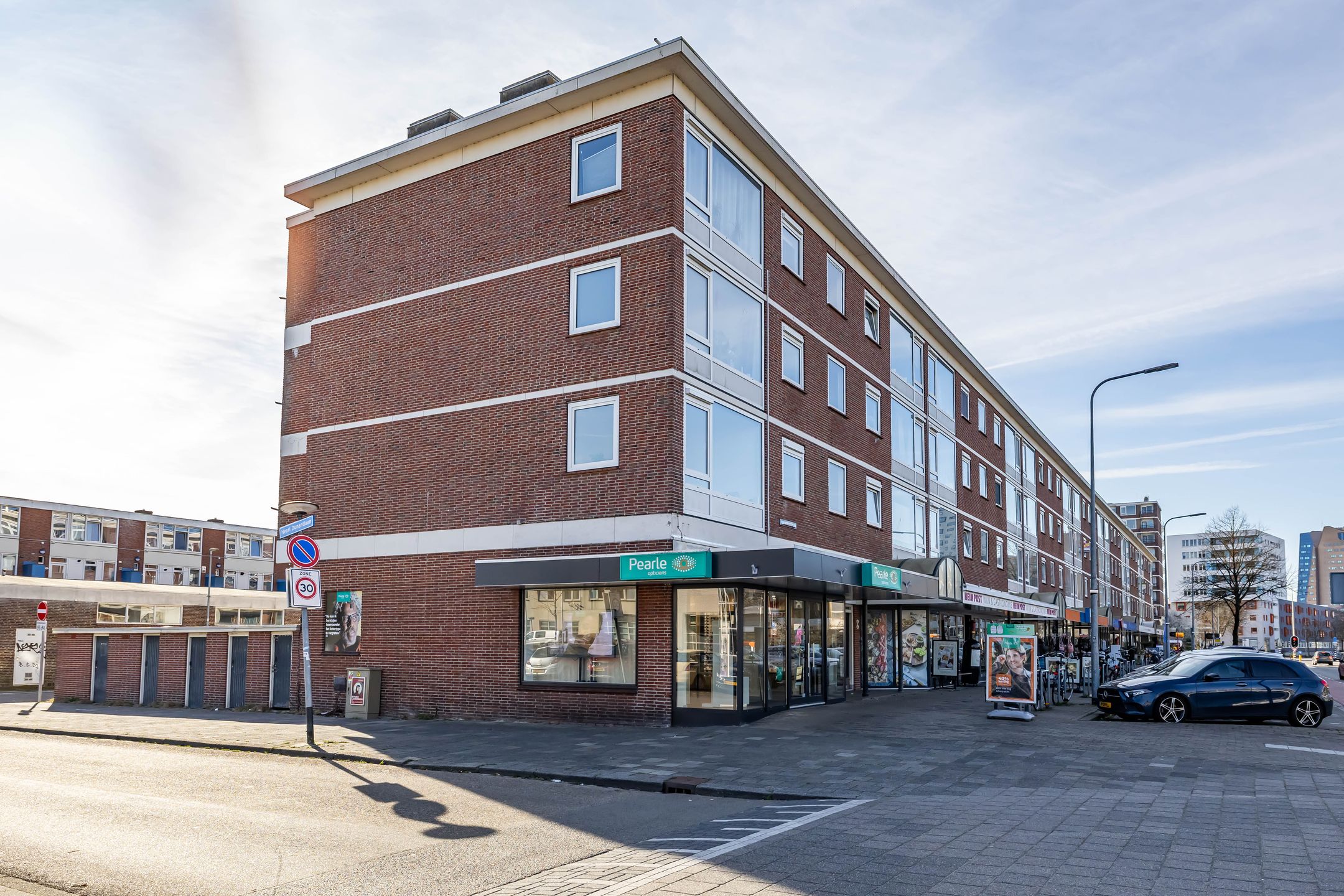 Foto van Overwinningsplein 8, Groningen