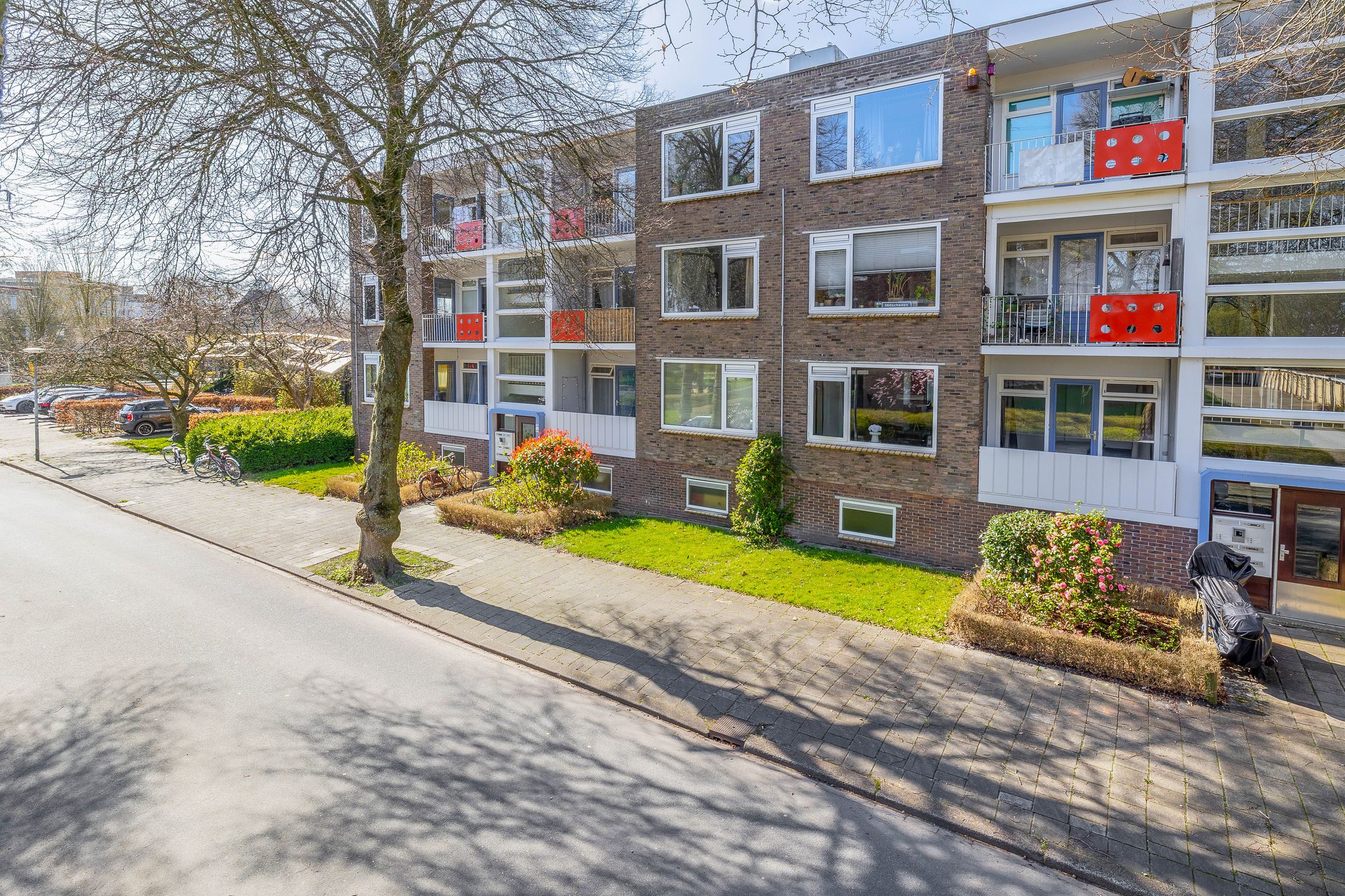 Foto van Madame Curiestraat 215, Groningen