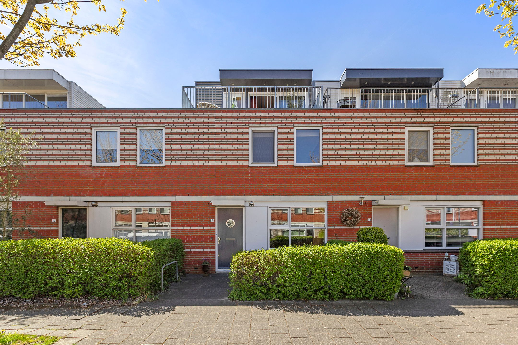 Foto van J.H. Diemerstraat 16, Groningen
