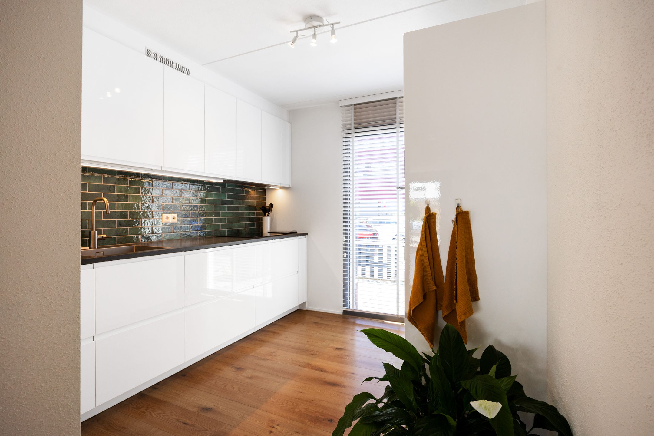 Foto van Eemswaard 34, Groningen