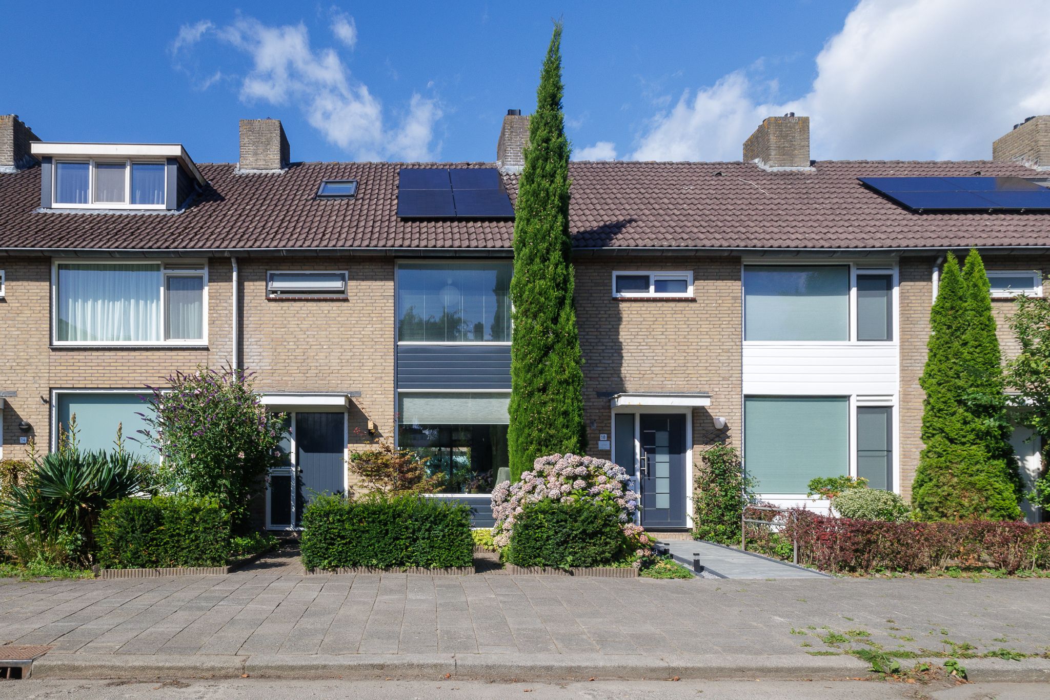 Foto van Elzenlaan 16, Groningen