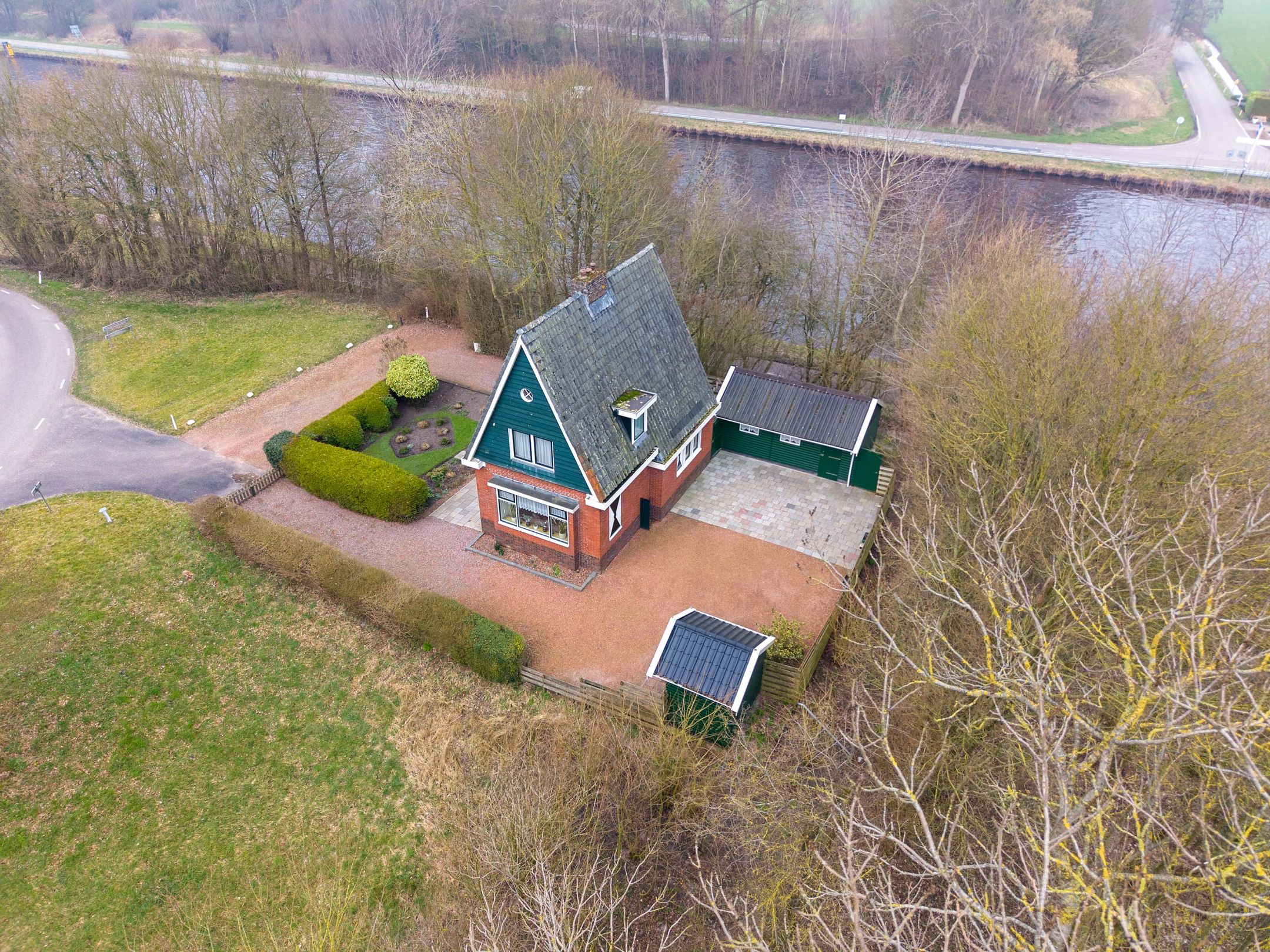Foto van Stationsweg 5, Lutjegast