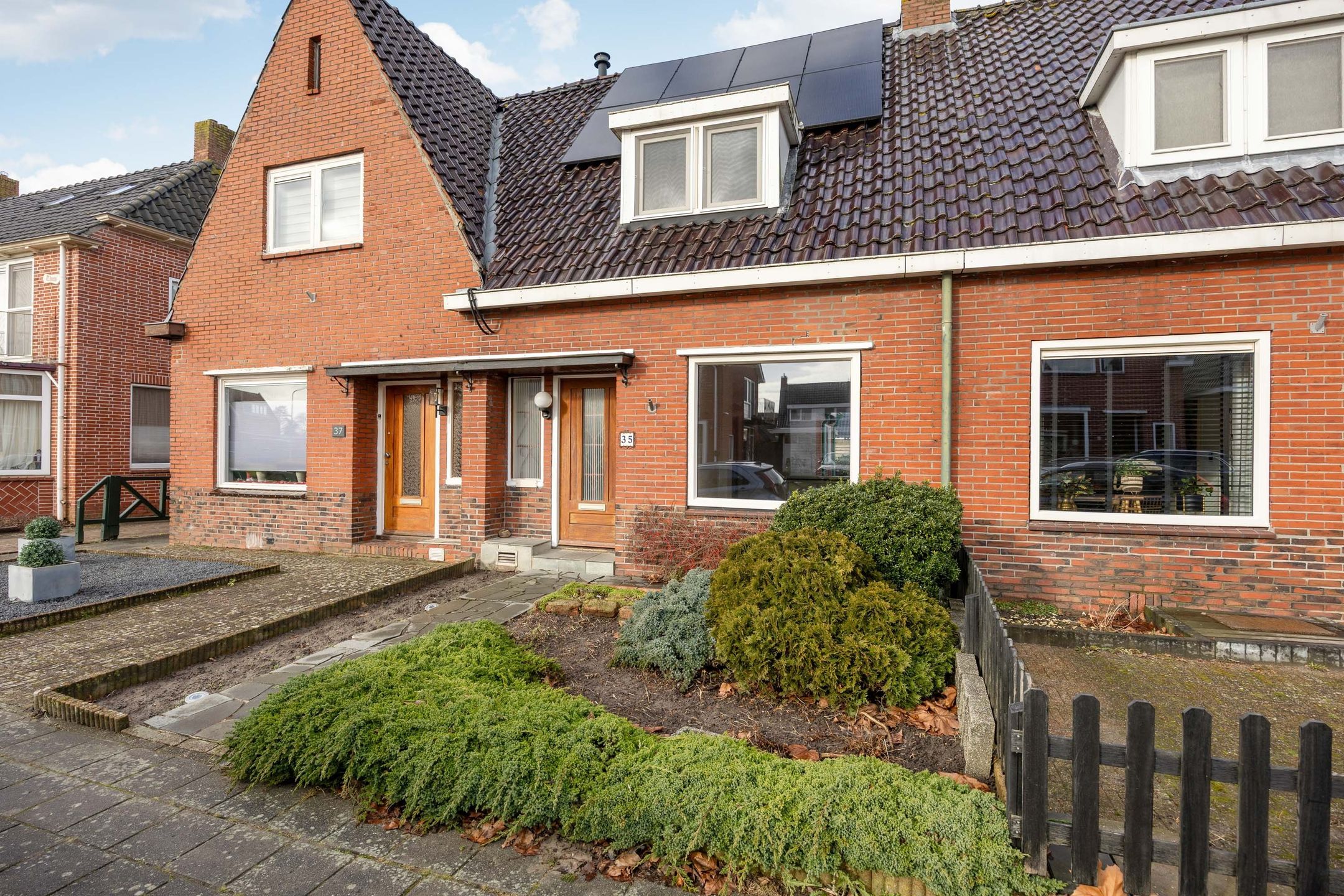 Foto van Jan van Galenstraat 35, Delfzijl