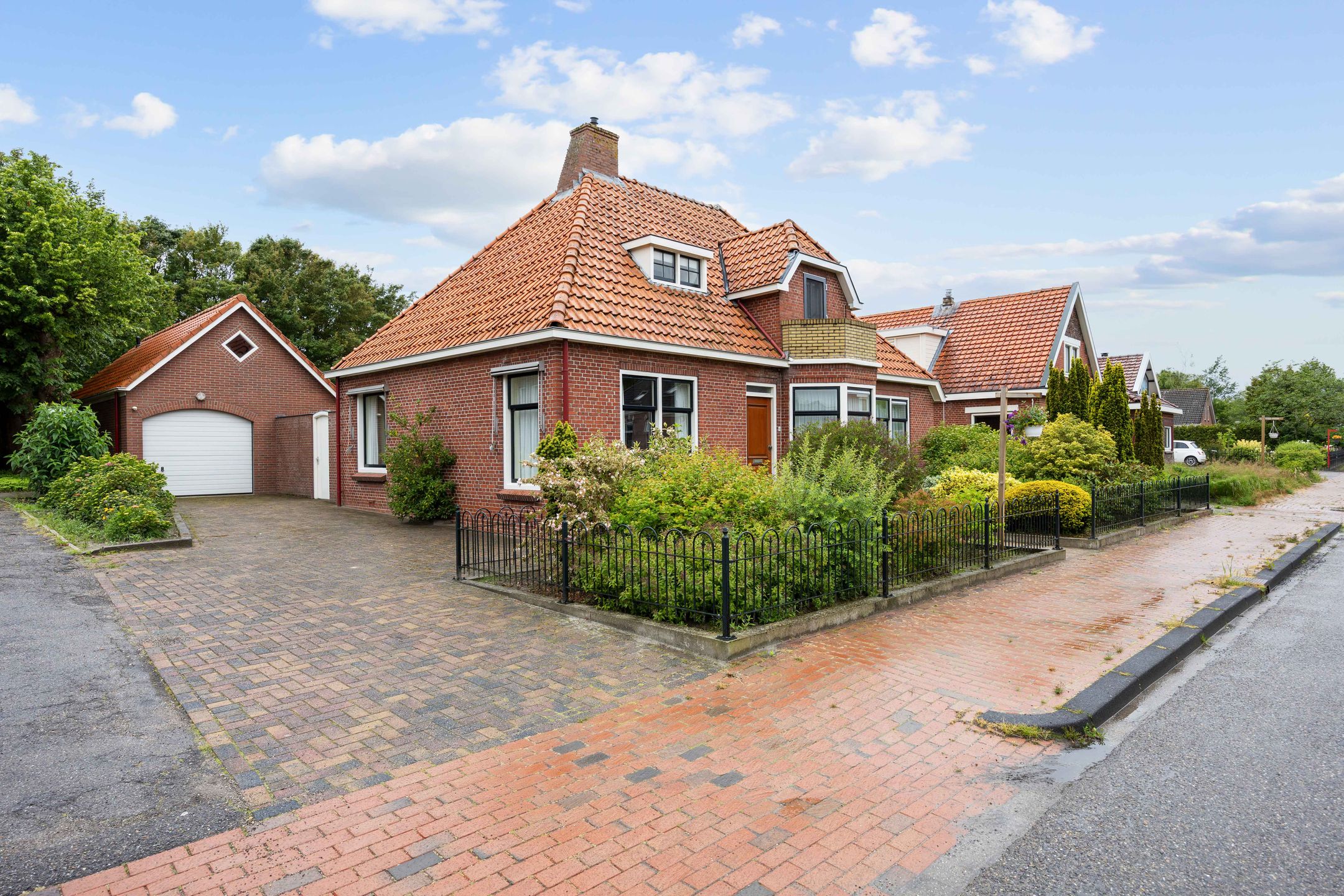 Foto van Hoofdstraat 6, Kloosterburen